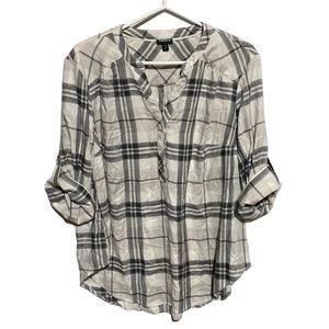 Torrid Black and Cream Plaid Harper Pullover 3/4 Sleeve Blouse Size 1